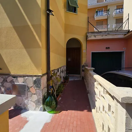 La Casa Di Nonna Mari Moneglia