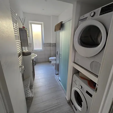 La Casa Di Nonna Mari Apartment *